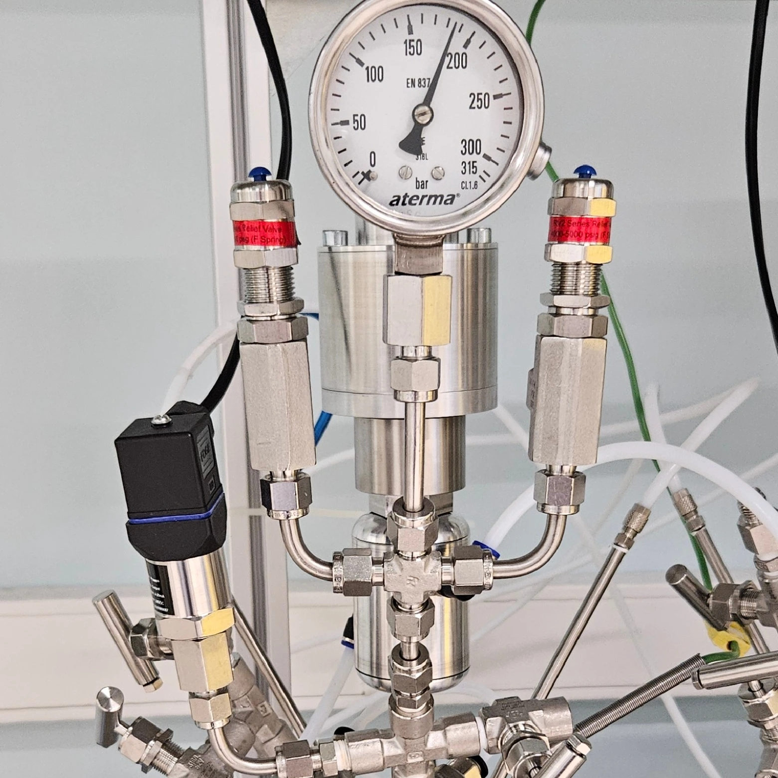 BENALAB Lityum iyon pil araştırma ve üretim reaktörü - yüksek basınç ve sıcaklık dayanımlı ASİT BAZ reaktörü